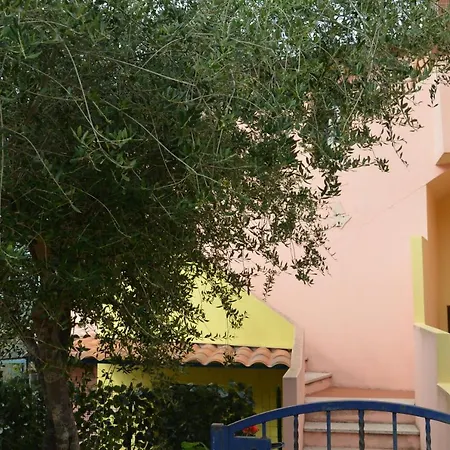 Trilocale 4 Posti Letto Vista Mare Fli-Ros01 Villa Budoni