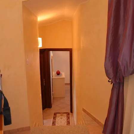 Trilocale 4 Posti Letto Vista Mare Fli-Ros01 Villa